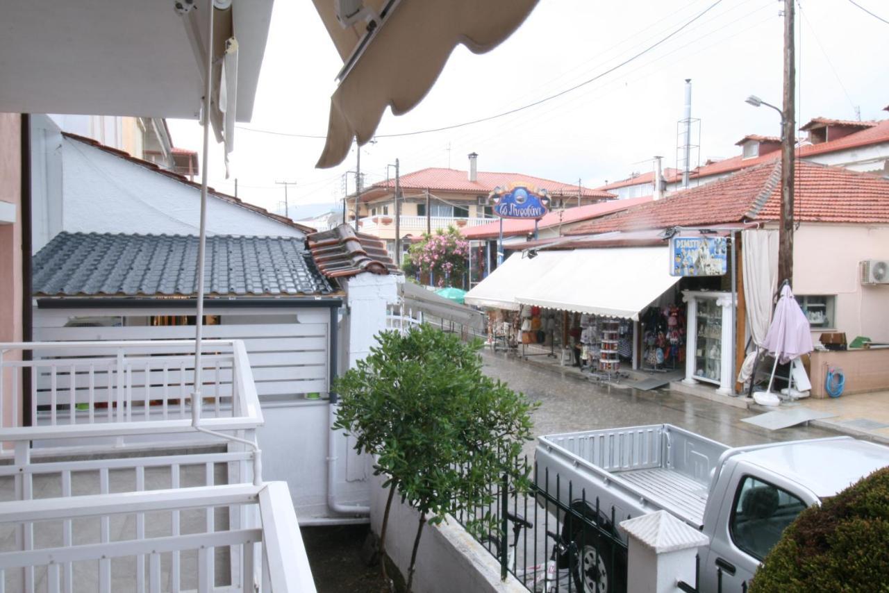 Sarti Center Studios Экстерьер фото